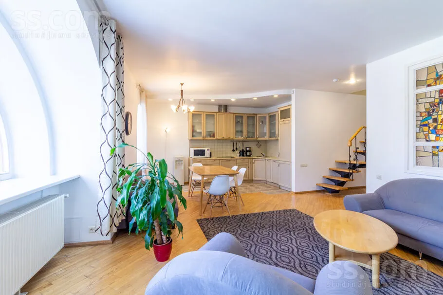Elutuba - Two-Level Apartment in Old Riga