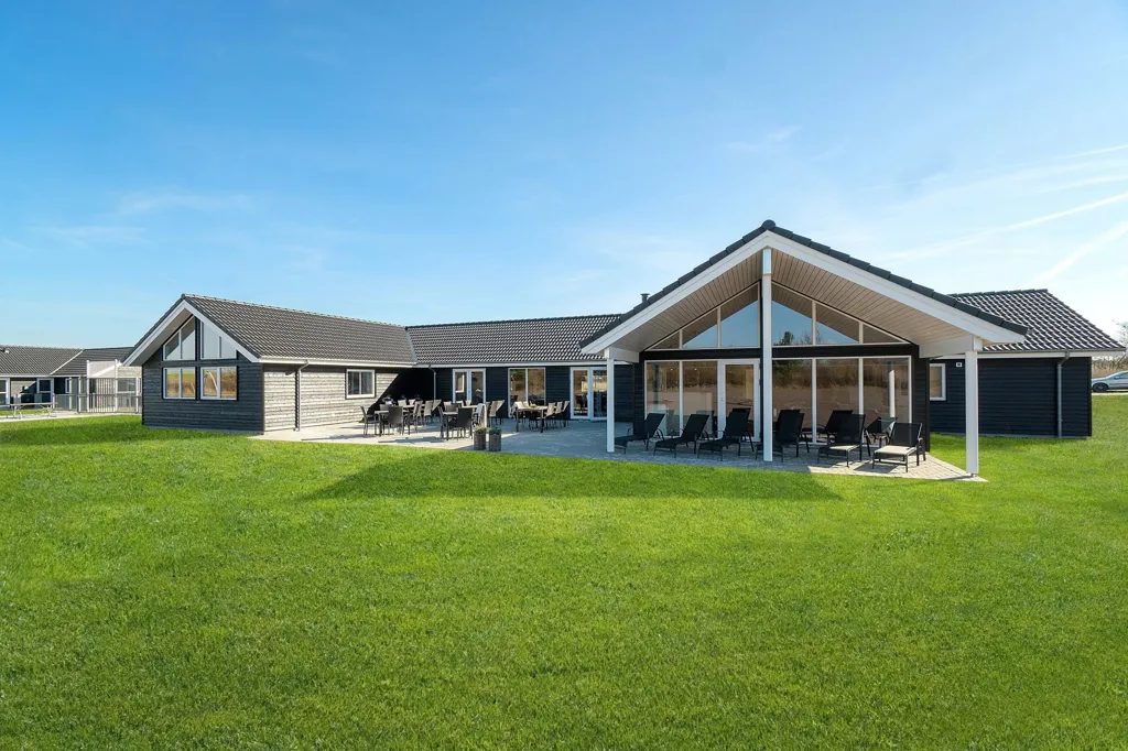 Esterno - Vacation Home with Pool near Grenå Strand