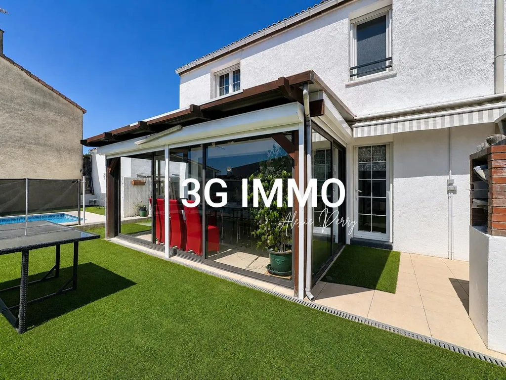 Terrass - Family House with Pool in Agde