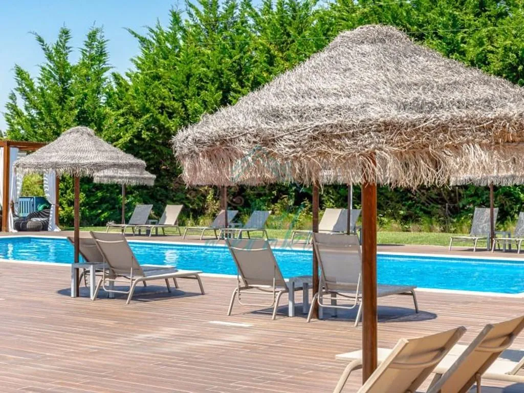 Piscine - Luxury Hotel with Resort Amenities in Espiche