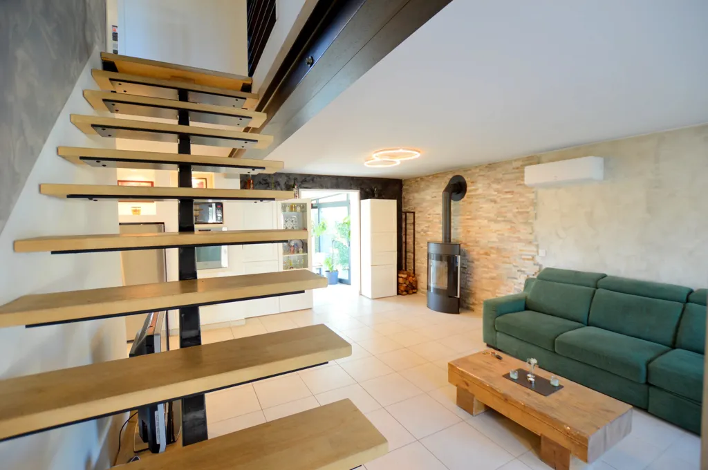 Elutuba - House with Pool and Veranda in Vauvert
