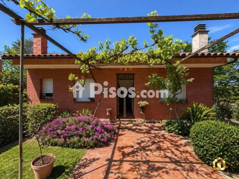 Terrass - Four-Way House with Pool in Sant Fost
