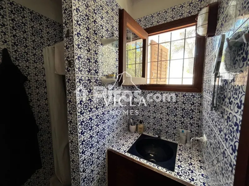 Vannitoad - Apartment with Sea View in Es Cubells