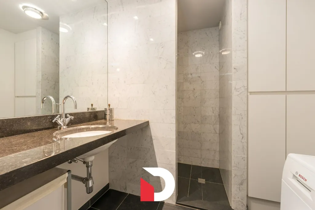 Salles de bain - Appartement avec Terrasse à Gistel