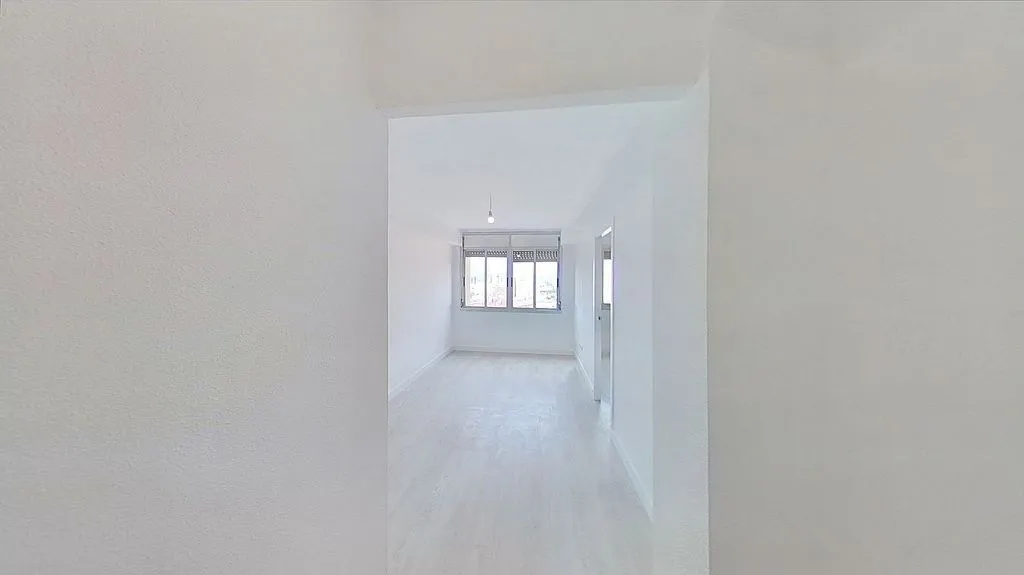 hallway_entrance