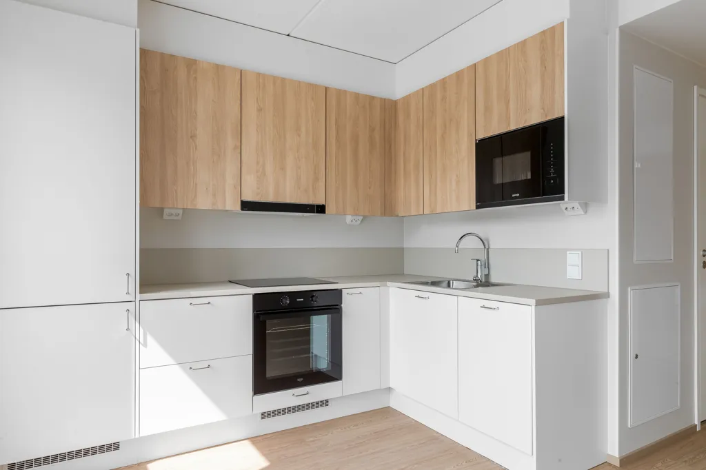 Cucina - Modern Studio with Green Setting in Postipuisto