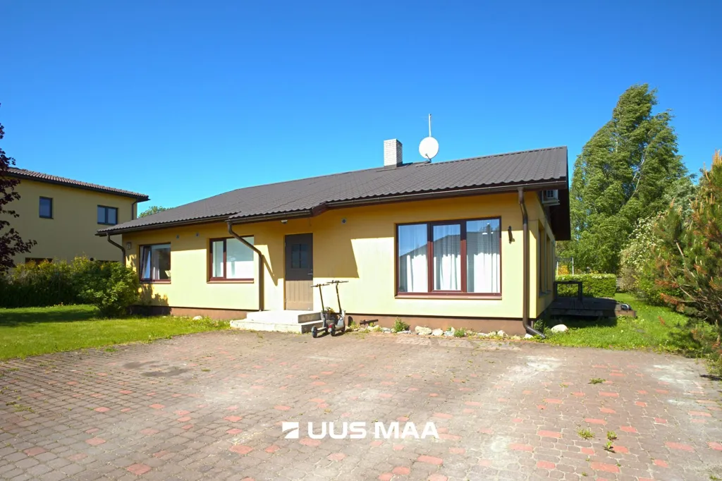 4-toaline maja asukohas Rae vald