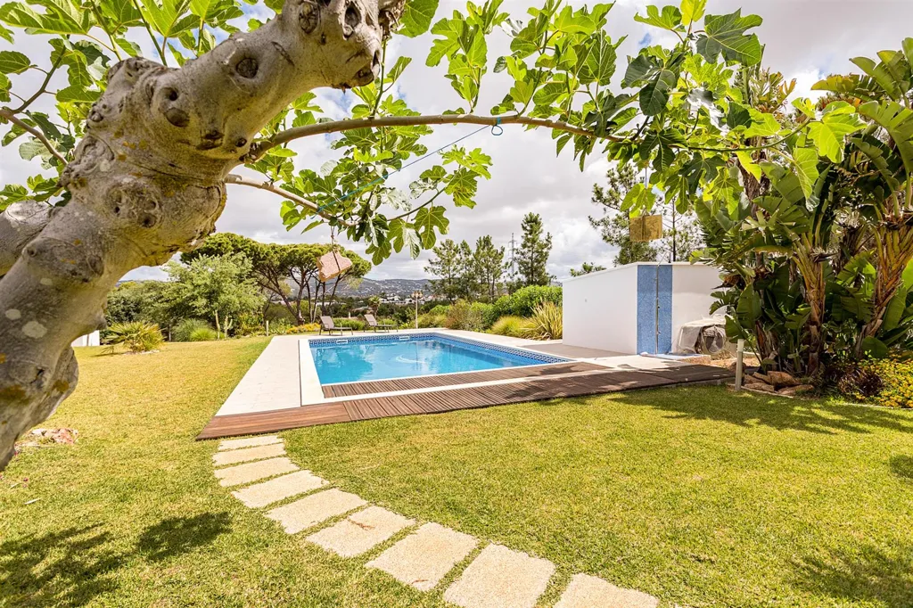 Pool - Detached House with Pool in Loulé, Portugal