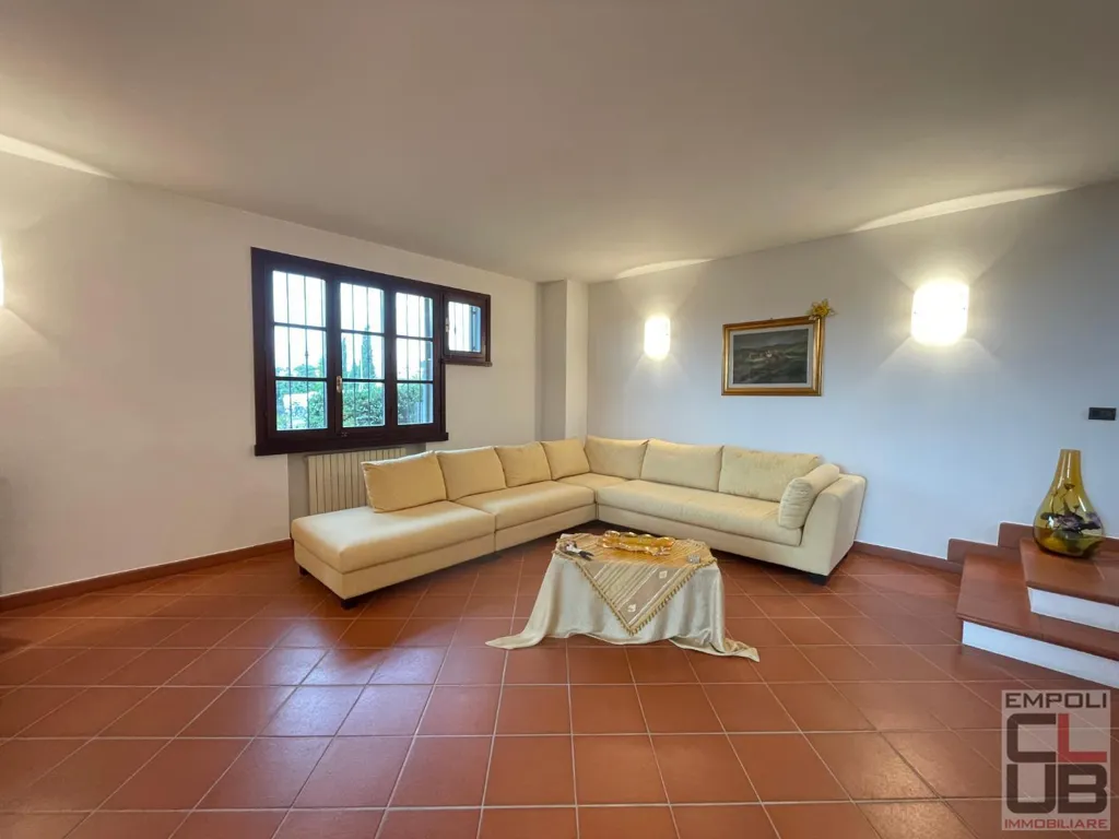 Elutuba - Bifamiliar Villa with Garden in Cerreto Guidi