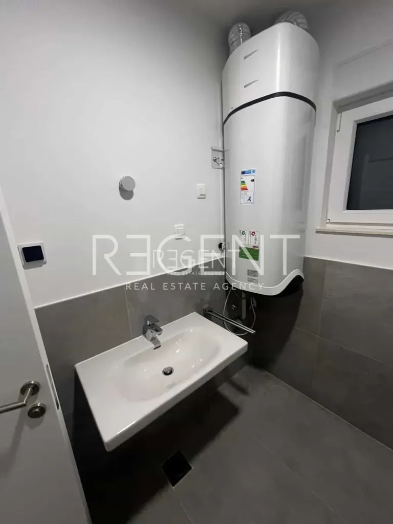 Vannitoad - Luxury Apartment with Pool in Sukosan, Zadar