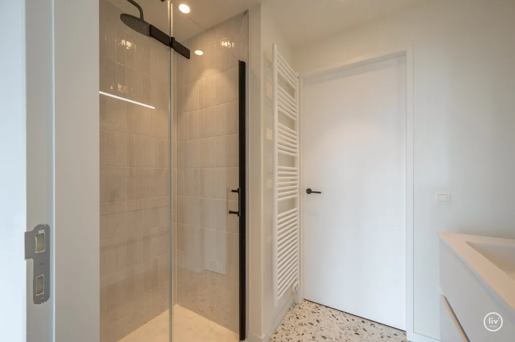 Vannitoad - Apartment with Sea View in Heist