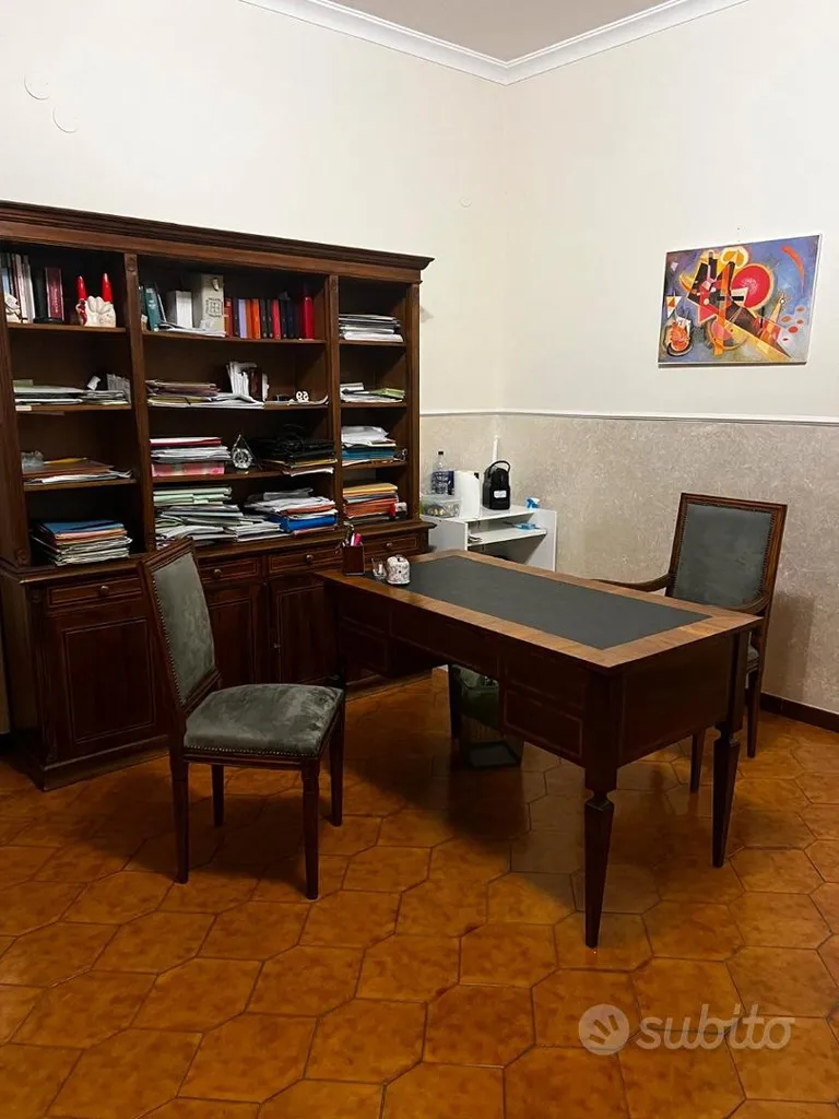 Kabinet - Professional Studio with Balcony near Chiaiano