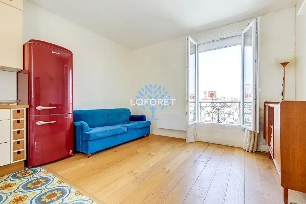 Elutuba - 2-Bedroom Paris Flat with Balcony
