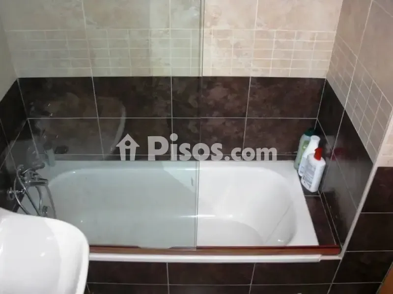 Salles de bain - Flat with Patio in Calle de Isidoro Martínez