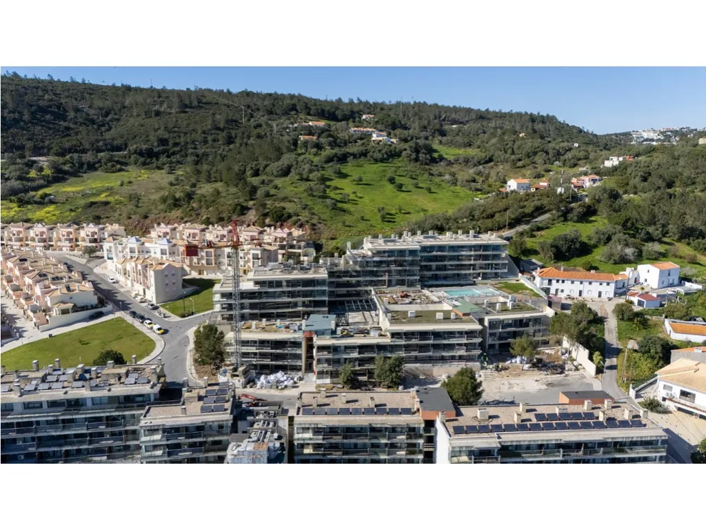 Vue aérienne - Duplex Flat with Sea View in Sesimbra
