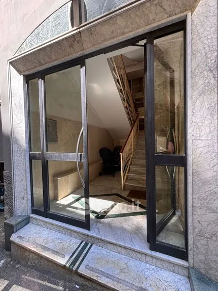 Entrée - Apartment with Panoramic Balcony in Naples