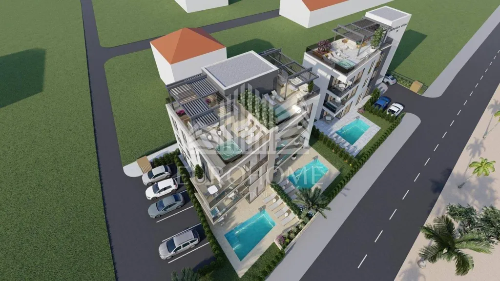Luxury Apartment with Private Pool in Sukošan