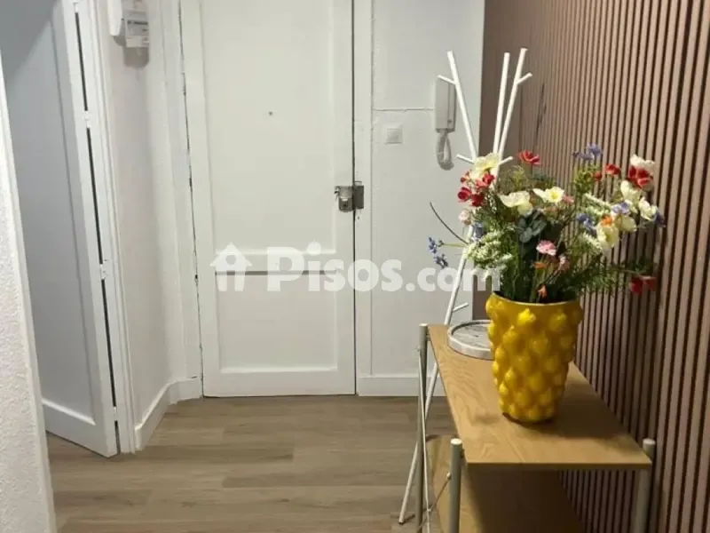 Esik - Amueblado Flat with Central Location in Murcia
