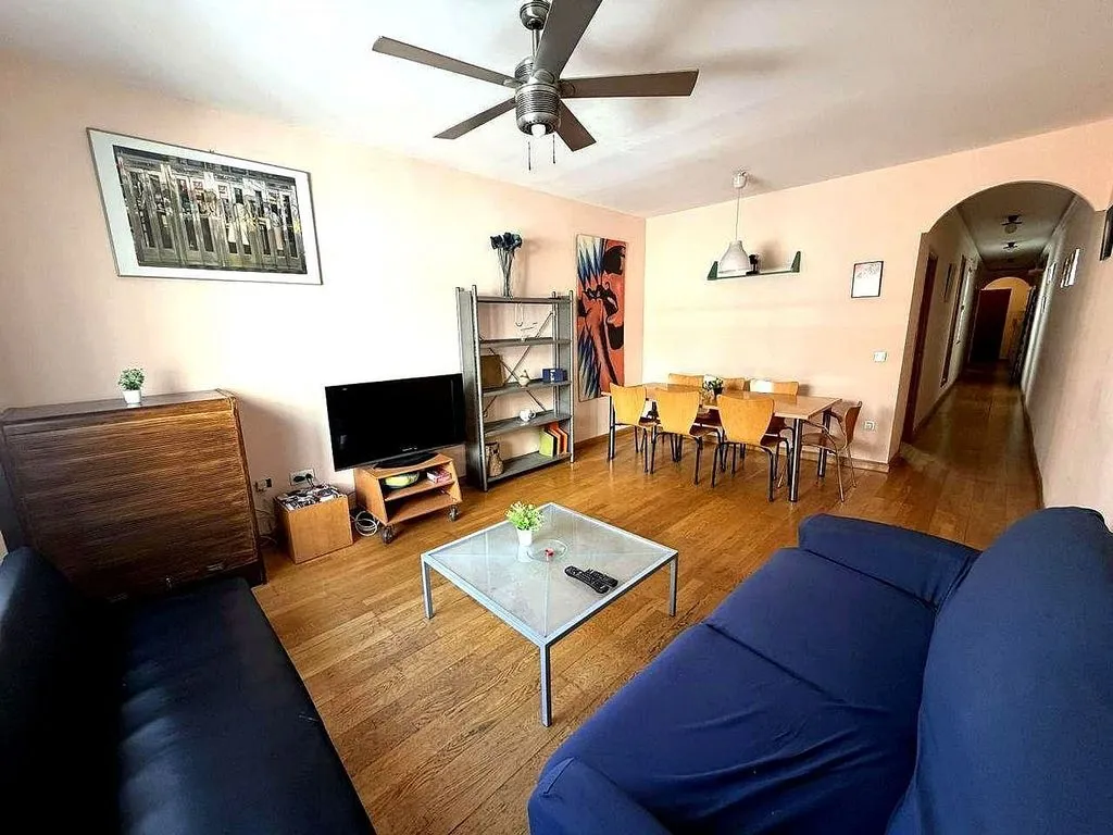 Modern Flat with Balcony in Argüelles, Madrid