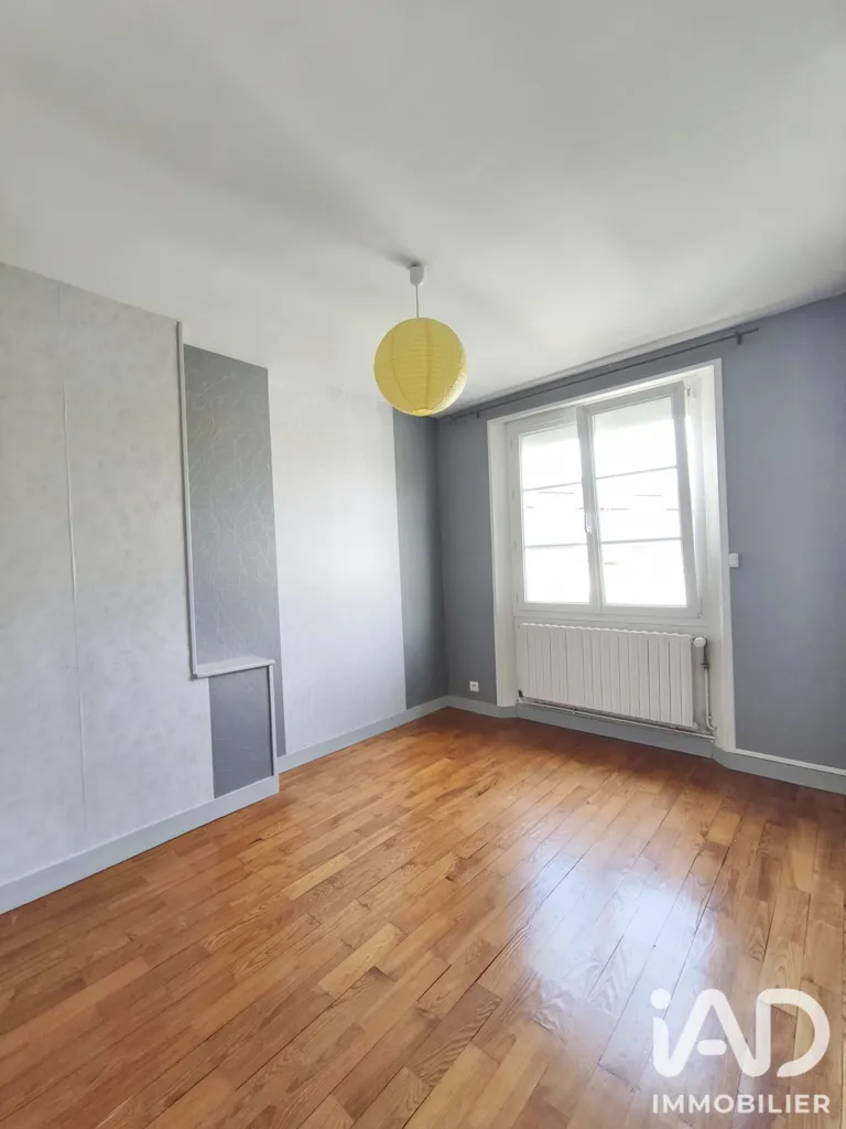 Séjour - Maison de ville avec dépendance à Breteuil