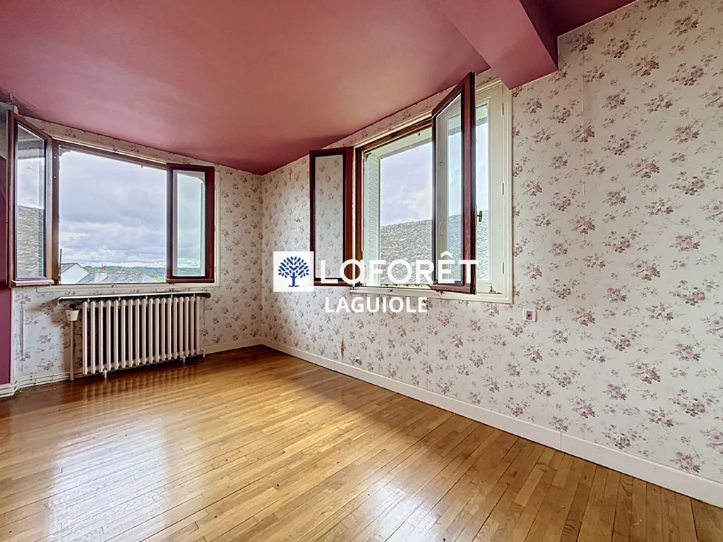 Chambres - Maison à Rénover avec Terrain à Mur-de-Barrez