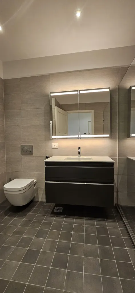 Salles de bain - Bright Apartment with Balcony in Latin Quarter