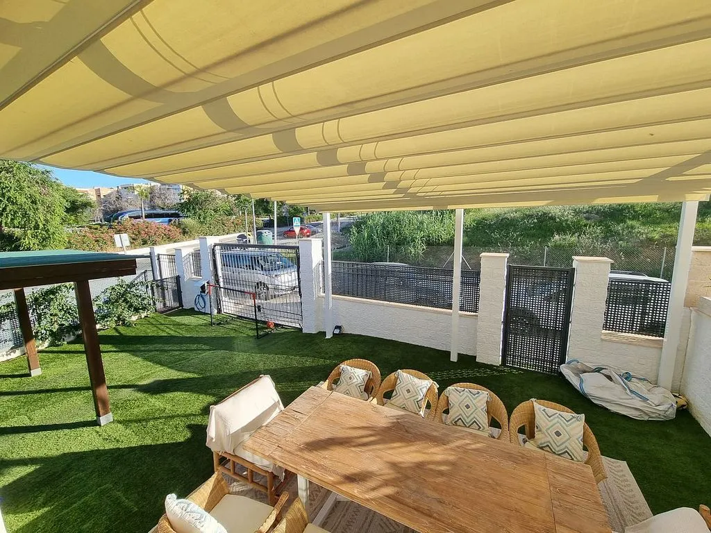 Terrace - Pareado with Pool and Terrace in Torremolinos