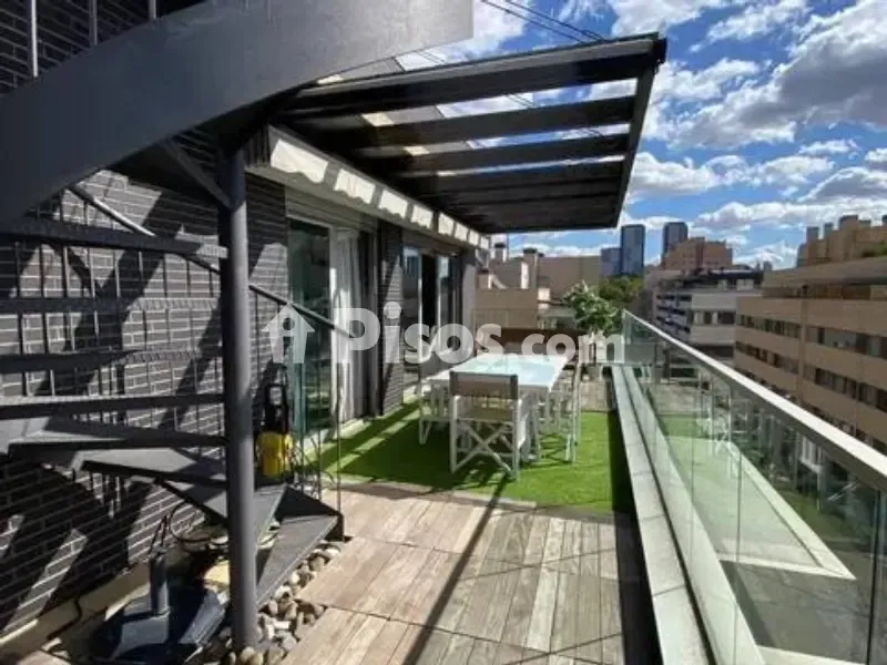 Terrasse - Duplex with Terraces in Peñagrande, Madrid