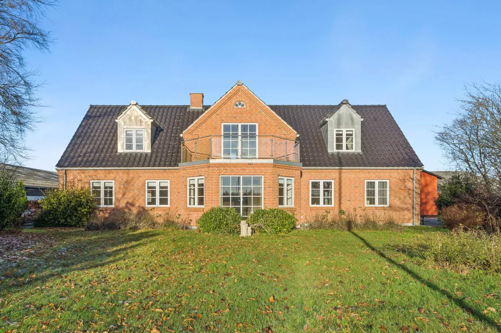 Maison 8 pièces à Hobro