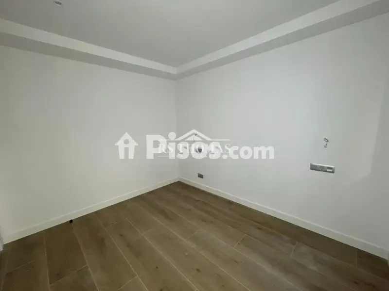 Toad - New Flat with Patio in Escaldes Centre