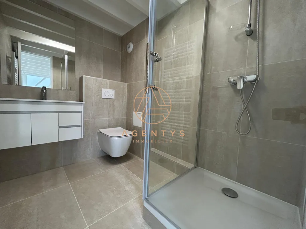 Bagni - Two-Bedroom Flat with Parking in Popular District