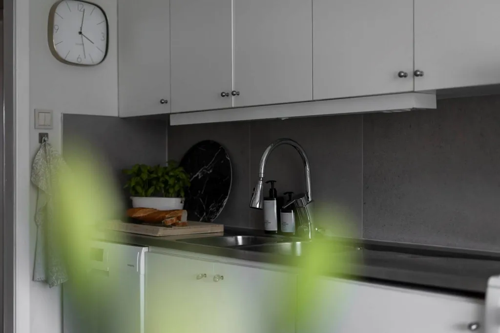 Köök - Apartment with Balcony in Södermalm