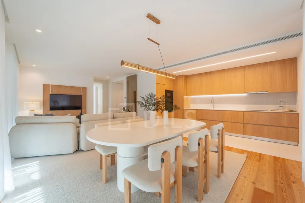 Sala da pranzo - Luxury 3-Bedroom Flat with River Views in Vila Nova de Gaia