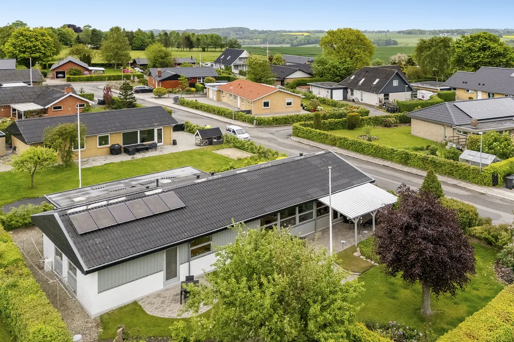 Aerial - Modernised Villa with Garden in Linde