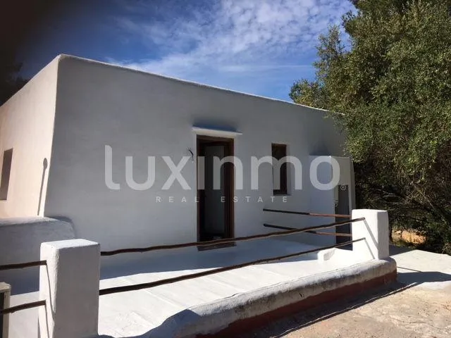 Välivaade - Traditional Finca with Forest View in Santa Eulalia