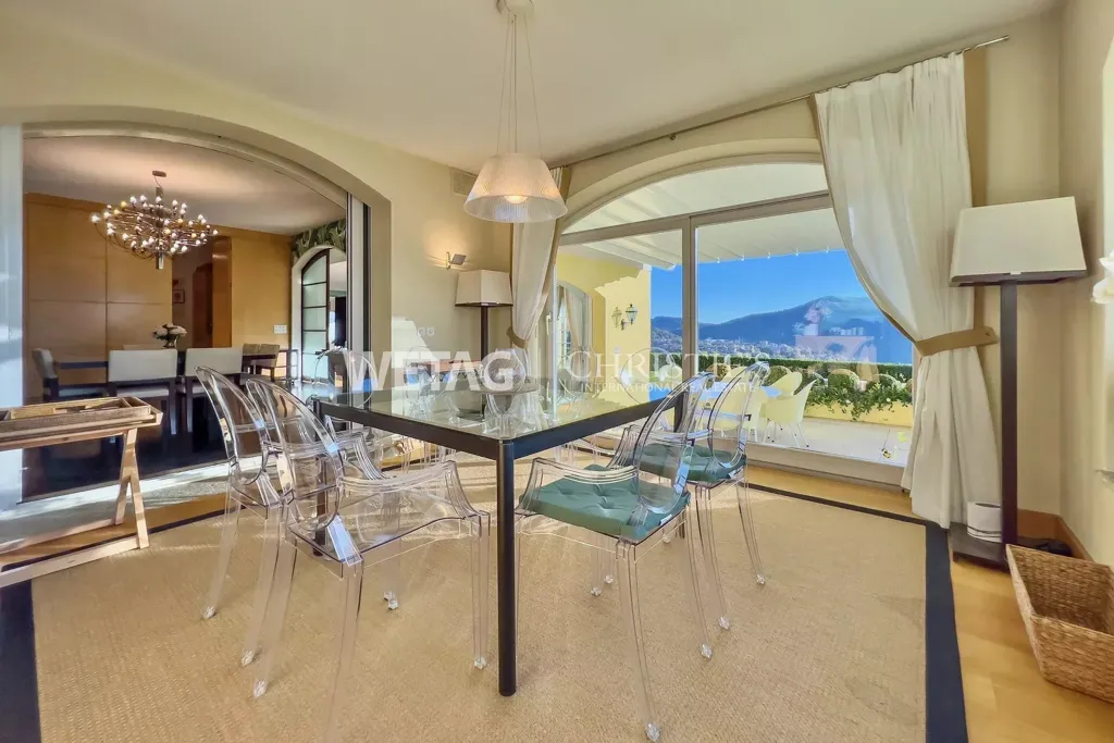 Salle à manger - Villa with Lake & Mountain Views in Mendrisio