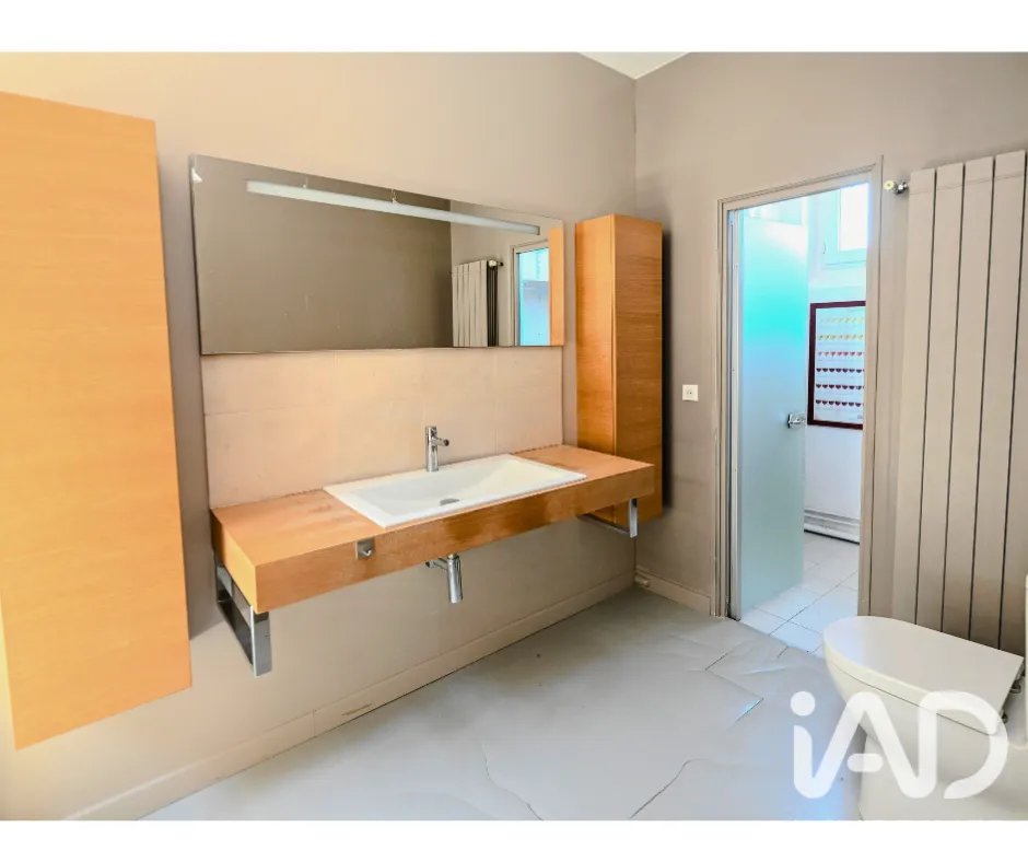 Bagni - Characterful Apartment with Balcony in Avignon