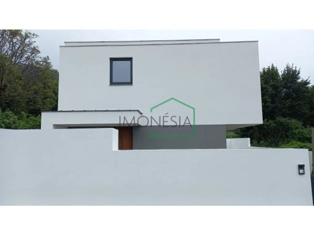 Välivaade - Luxury Villa with Solar Panels in Moledo