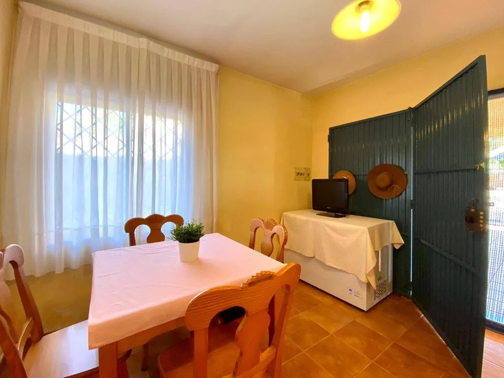 Esszimmer - Luxury House with Four-Winds Design in Castellbisbal