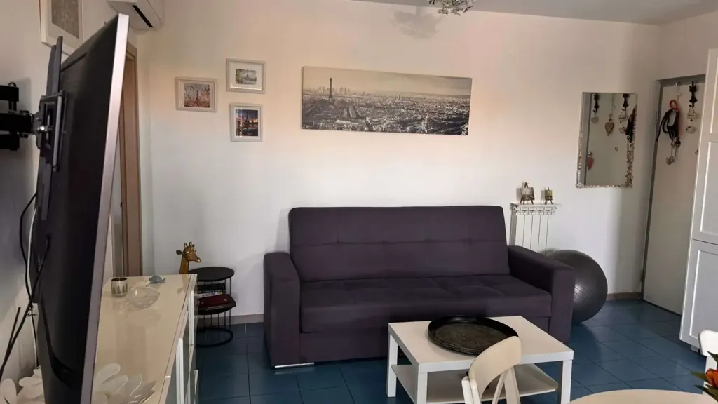 Séjour - Modern Apartment with Private Courtyard in Porto Recanati