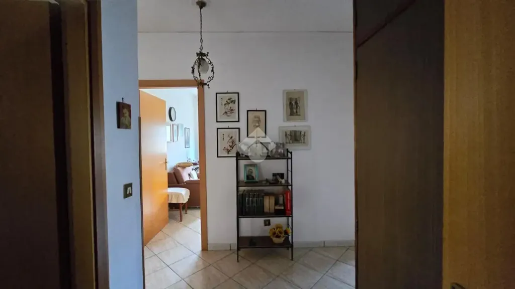 Ingresso - Spacious Apartment with Balcony in Rende