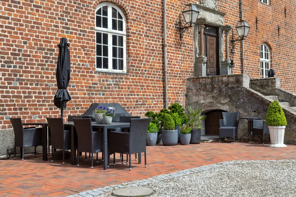 Jardin - Medieval Manor with Forest View in Djursland