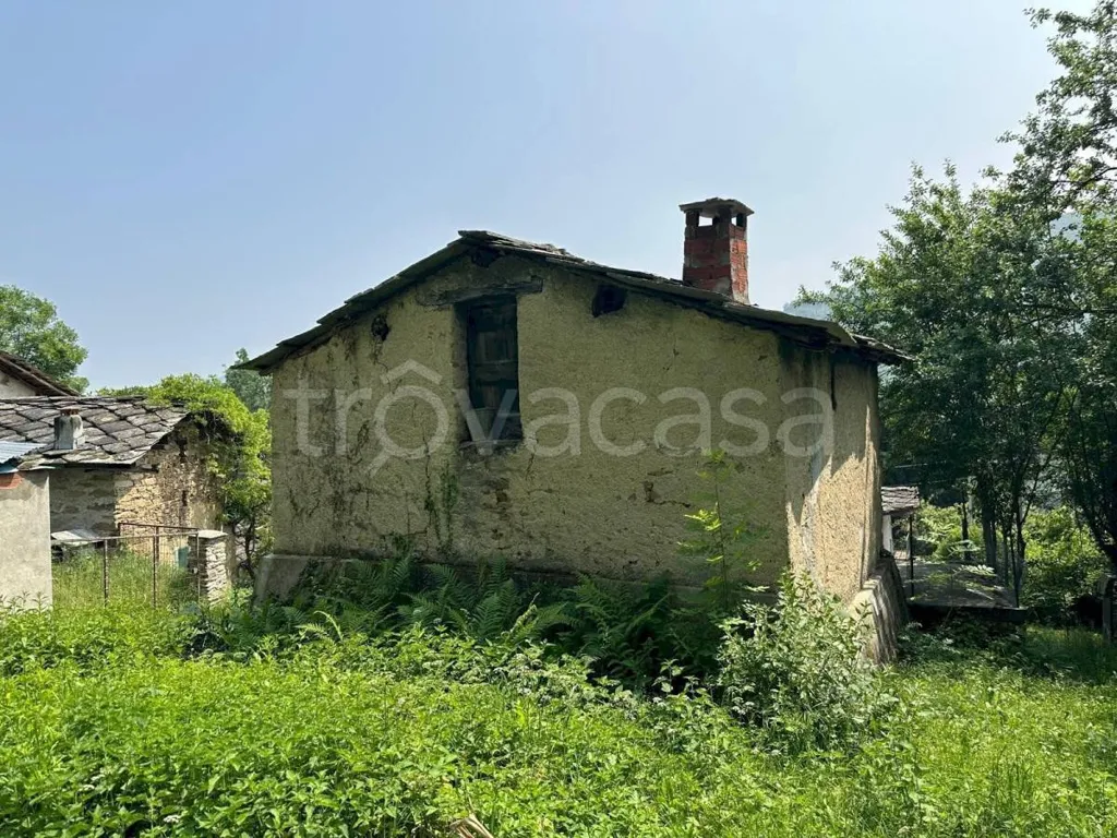 Välivaade - Traditional Mountain Cottage in Brossasco