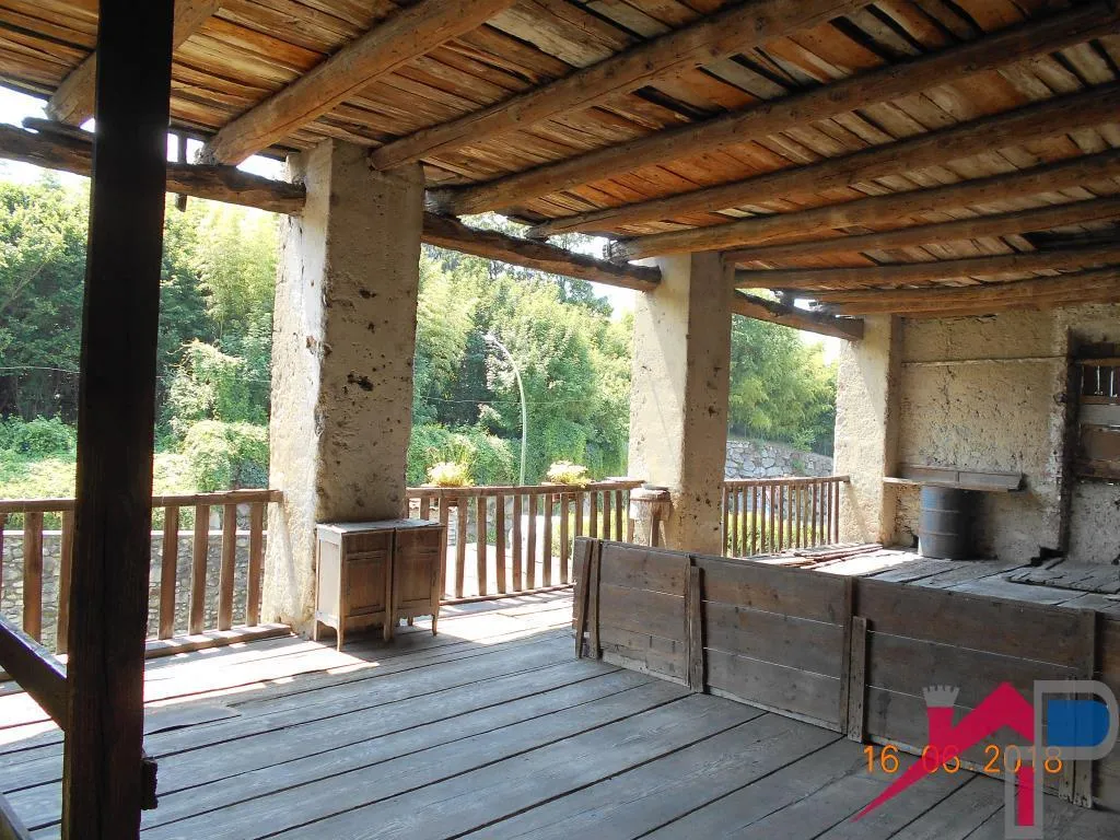 Terrasse - Rustic Farmhouse with Terrace in Cisano Bergamasco