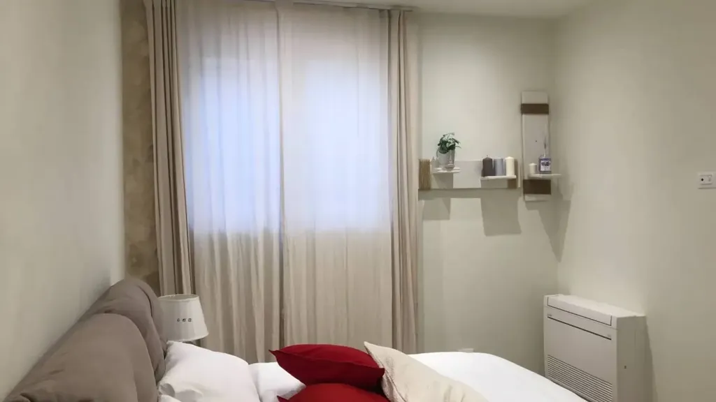 Chambres - Modernised Two-Bedroom Apartment in Milan