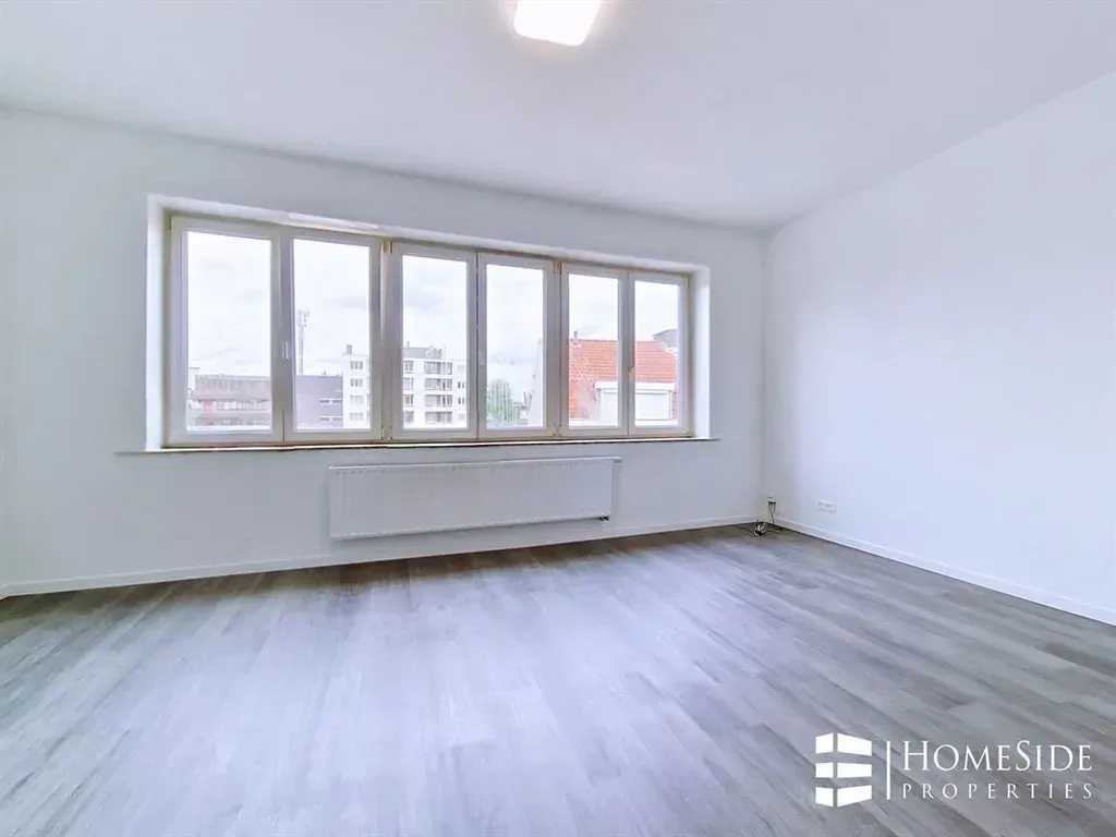 Pièces - Appartement de 2 Chambres à Ganshoren