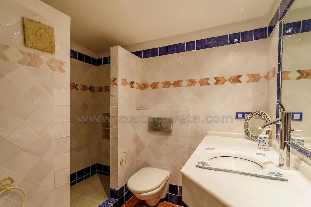 Vannitoad - Chalet with Pool and Terrace in Calle D'osca