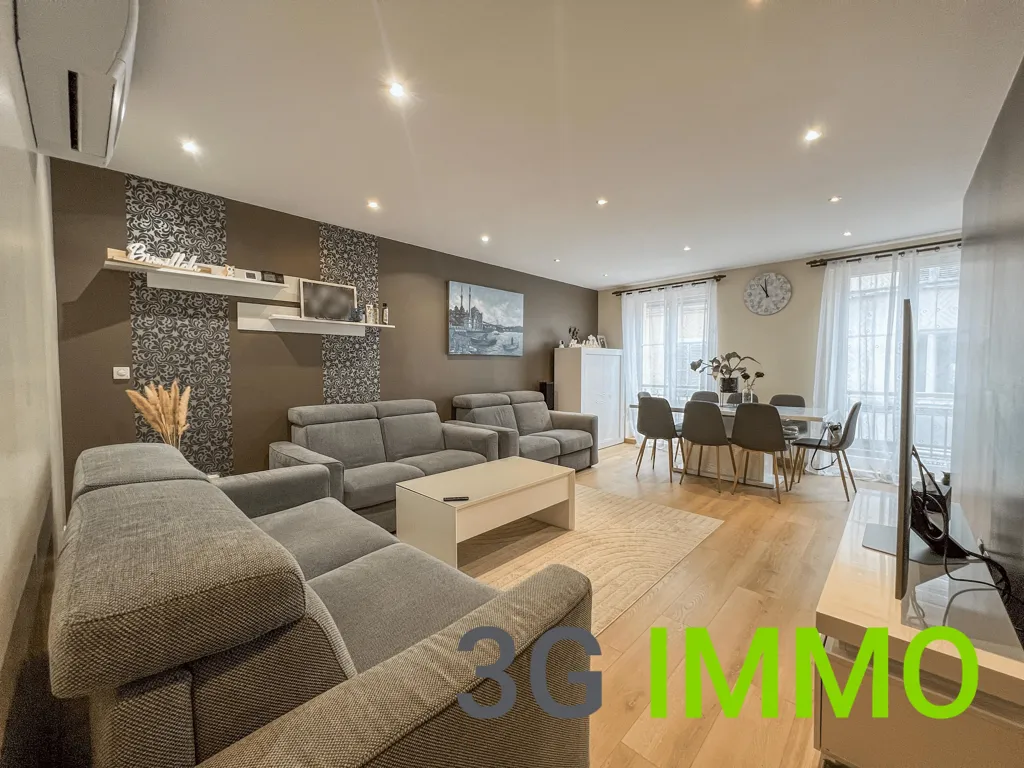 Séjour - Immeuble Triplex et Local Commercial au Cœur de Dreux