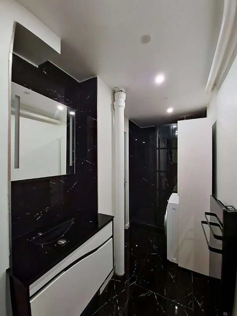 Salles de bain - Appartement 2 Pièces avec Jardin Proche RER B à Cachan