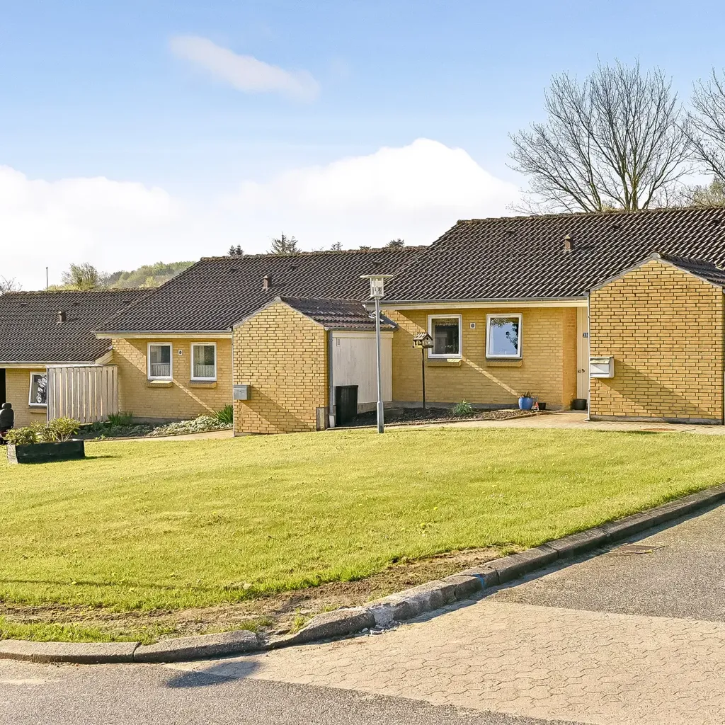 Välivaade - Two-Bedroom Terraced House in Kongerslev